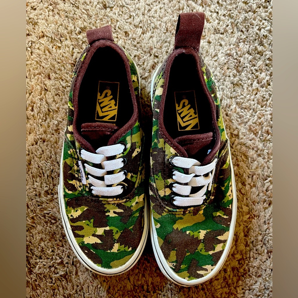 Vans boys size 13 camo slip on no tie